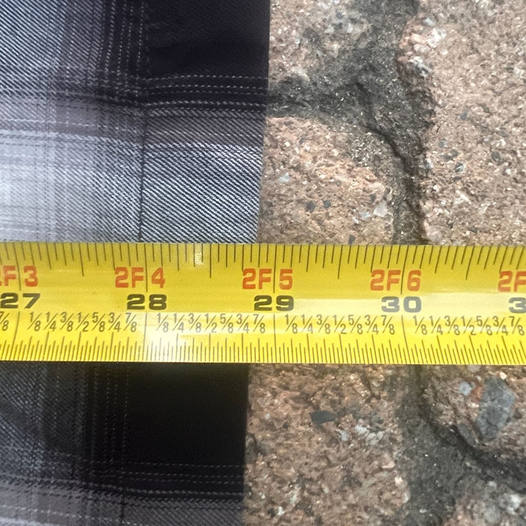 Former Broadcast Plaid S/S Button Shirt Size Xxl Black White Skate — image 8 of 8